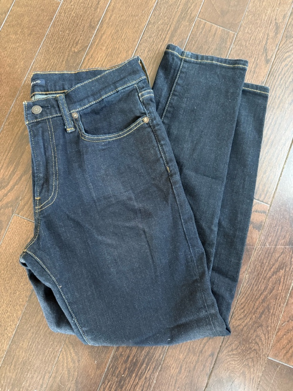 Lucky Brand Men's Dark Wash Straight Jeans - Picture 5 of 8